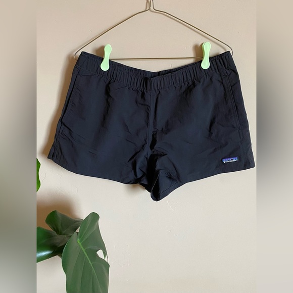 Patagonia Pants - Patagonia Netplus Short